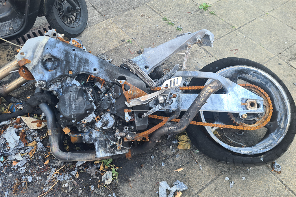 about-one-damage-two-wheeler